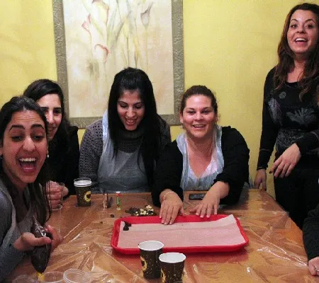 סדנת שוקולד למסיבת רווקות