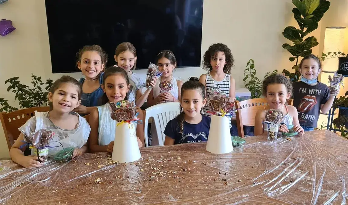 סדנת שוקולד לילדים - רגעי הפתיחה והתרגשות