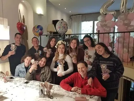 חוגגים יום הולדת בבית בתל אביב - הסדנאות של עינביז שוקולד בפריסה ארצית.